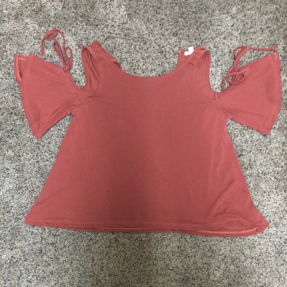 BP top - Picture 2 of 8